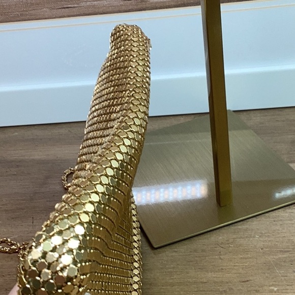 Gold Shimmering Chainmail Evening Bag - Picture 7 of 9